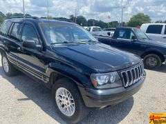 2002 Jeep Grand Cherokee Limited; 207,806 Miles; VIN 1J8GX58N32C130002.  See video.