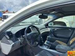 2004 Acura TL; 273,508 Miles; VIN 19UUA66214A041328.  See video.