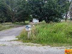 28' x 64' 3-Bedroom Mobile Home On 1.22 Acres±.  Will be sold "Bill Of Sale Only".