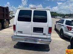 2008 FORD E-350 VAN; VIN 1FBSS31L88DB24426; 125,575 MILES.  IMPORTANT:  Only municipal purchasing agents may bid.  Please call our office at (256) 420-4454 to be approved.  See video.