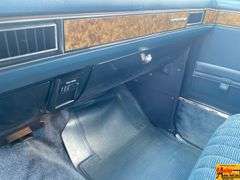 1990 Chevrolet 1500 Silverado V-8 350 Suburban With 1 Owner; low miles of 66,586; Very well maintained.  Currently not on site but will be August 4th.