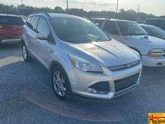 2013 Ford Escape SE With EcoBoost; 140,598 Miles; VIN 1FMCU0GX0DUD07165.  See video.