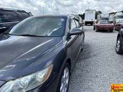 2007 Toyota Camry SE; 221,552 Miles; VIN 4T1BE46K77U128017.  See video.