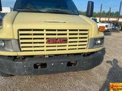 2004 GMC C5500 Rollback With Gas Electronic Fuel Injection; VIN 1GDG5C1E84F900784.  See video.