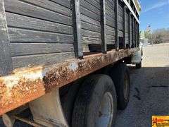 Chevrolet C60 Grain Truck, does not run; VIN CE631P132863; 87,323 miles; BILL OF SALE ONLY.