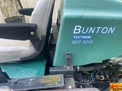 Bunton Textron BZT3310 Commercial Zero Turn Mower.  Runs good.  See video.