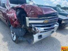 2013 Chevrolet Silverado Z71 4X4 Pick Up Truck; VIN 3GCPKSE76DG280969; SALVAGE TITLE (NO KEY)