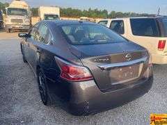2015 Nissan Altima; 222,617 Miles; VIN 1N4AL3AP1FN873489.  See video.