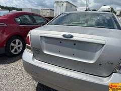 2007 Ford Fusion SE; 193386 Miles; VIN 3FAHP07Z67R235554.  See video.