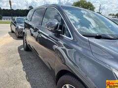 2015 KIA Sedona; 141,767 Miles; VIN KNDMC5C19F6066630.  See video.
