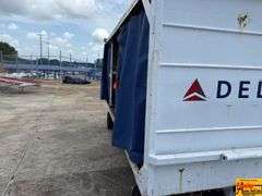 Airline Luggage Cart (view & pick up at Fowler Auction)