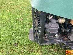 Bunton Textron BZT3310 Commercial Zero Turn Mower.  Runs good.  See video.