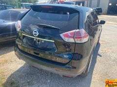 2016 Nissan Rouge; 160,328 Miles; VIN JN8AT2MT3GW008973.  See video.