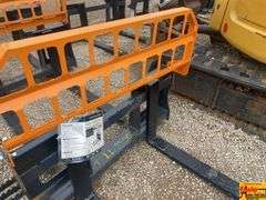 Land Honor Pallet Forks