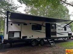 2020 Mallard M301 Camper.  Super clean.  Located at 7255 Highway 53 in Harvest, AL.  Call 601-513-7691 for more info.