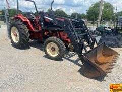Belarus 530 Tractor, SN 830951 With Bucket With Teeth.  Has diesel leak and hydraulics run hot after long use.  See video.