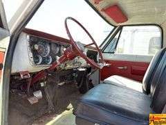 Chevrolet C60 Grain Truck, does not run; VIN CE631P132863; 87,323 miles; BILL OF SALE ONLY.