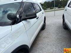 2017 Ford Explorer Police Interceptor, no brakes; 136,298 Miles; VIN 1FM5K8AR0HGC14237 (021897).  See video.