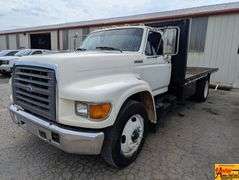1997 Ford F-800 Flatbed, diesel, Cummins motor, Inline 6, automatic; 242,484 Miles; VIN 1FDNF82C2WVA07680.  See video.
