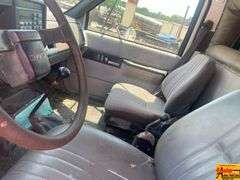 1996 GMC Topkick Sleeper Flat Bed Truck With Caterpillar Engine; 317,168 Miles; VIN 1GDJ7H1J0TJ512602.  See video.