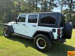 2016 Jeep Sport Wrangler Unlimited 4x4, Hard top & doors come off; Unlimited Sport Trail Rated; Only 48,000 Miles; VIN 1C4BJWDG4GL200498.  Seller offering 3-month/3,000 mile warranty.  Located at 7255 Highway 53 in Harvest, AL.  Call 601-513-7691 for more information.