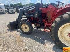 Belarus 530 Tractor, SN 830951 With Bucket With Teeth.  Has diesel leak and hydraulics run hot after long use.  See video.