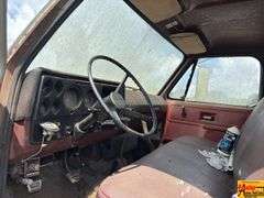 1977 GMC Dump Truck, won't start; 84,403 Miles Showing; VIN TCE617V588505