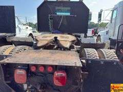 1999 GMC C8500 Truck; 89,593 Miles; VIN 1GDP7H1C6XJ514288 (021667).  See video.