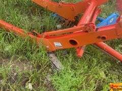 Farmtrac 5040 Tractor Front End Loader & Other Loaders