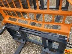 Land Honor Pallet Forks
