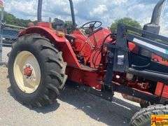 Belarus 530 Tractor, SN 830951 With Bucket With Teeth.  Has diesel leak and hydraulics run hot after long use.  See video.