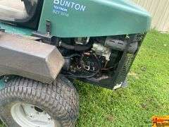 Bunton Textron BZT3310 Commercial Zero Turn Mower.  Runs good.  See video.