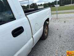 2003 Chevrolet Silverado 1500; 225,283 Miles; VIN 1GCEC14Z33Z269881 (021560).  See video.