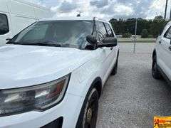 2017 Ford Explorer Police Interceptor, no brakes; 136,298 Miles; VIN 1FM5K8AR0HGC14237 (021897).  See video.