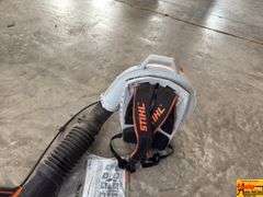 Stihl BR800CE Magnum Backpack Blower; SN 539749192.  See video.