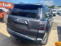 2016 Toyota 4Runner SR5; 158,829 Miles; VIN JTEZU5JR0G5135235.  See video. Seller offering 3-month/3,000 mile warranty.