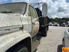 1977 GMC Dump Truck, won't start; 84,403 Miles Showing; VIN TCE617V588505