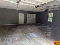 3-Bedroom Home On 2.7 Acres±