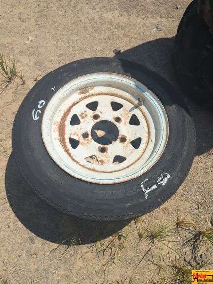 Trailer Tire image