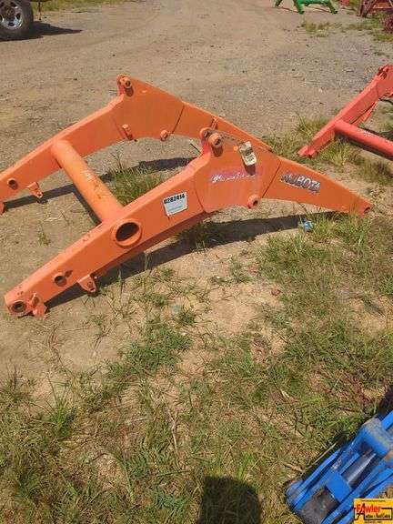 Kubota Loader image