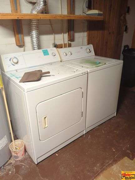 Whirlpool Washer and Dryer Set image