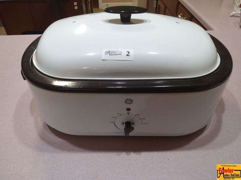 GE Electric Roaster Oven with Rack image