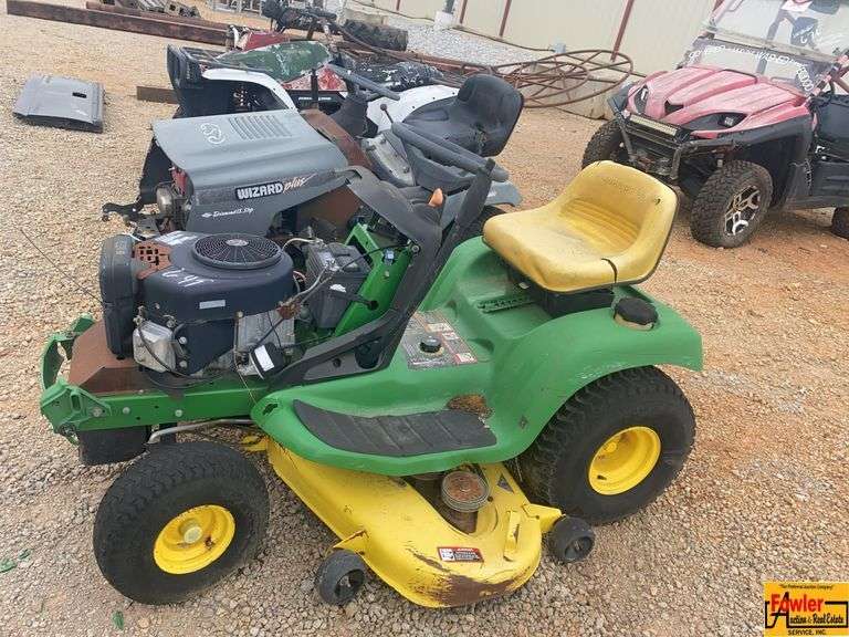 John Deere Riding Mower image