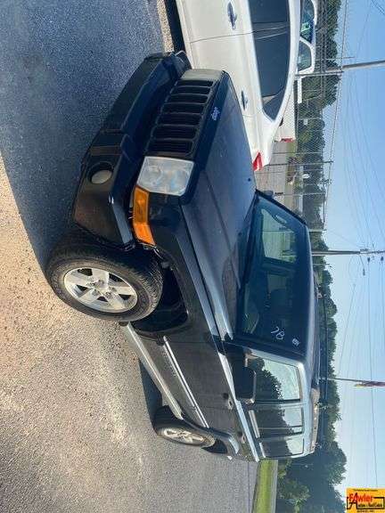 2006 Jeep Commander; 168,038 Miles; VIN 1J8HH48K56C283407.  See video.
