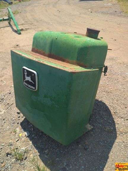 John Deere Fuel Tank image