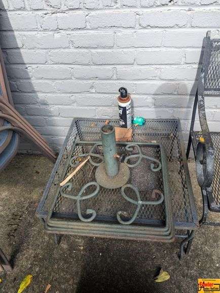 Patio Chair & Table image