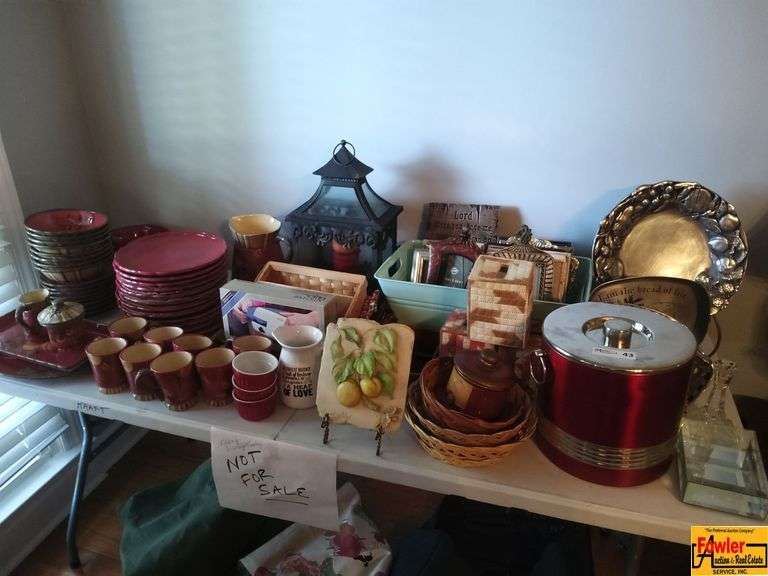 Mixed Household Items - Dishes, Decor, and More! image