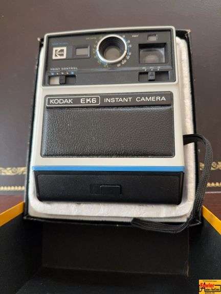 Kodak EK6 Instant Camera image