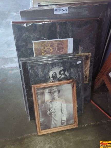 Confederate Flags and Portraits image