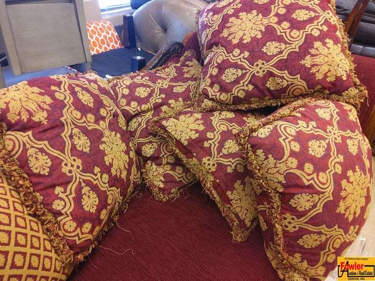 Lot of Cushions (Couch is Lot #9) image
